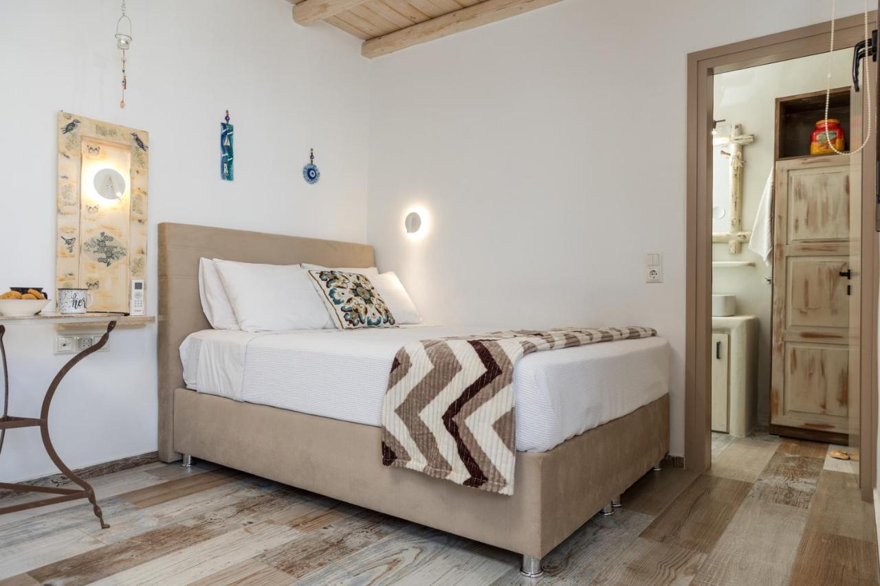Elizabeth'S Small Apartment Naxos City Екстериор снимка
