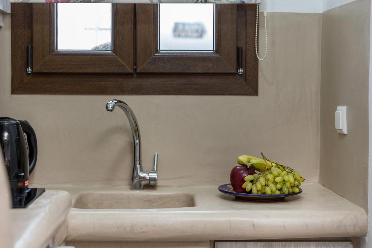 Elizabeth'S Small Apartment Naxos City Екстериор снимка